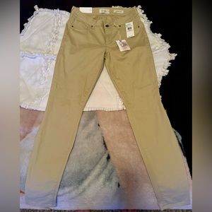 JESSICA SIMPSON Kiss Me Super Skinny 28